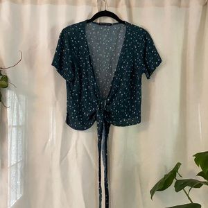 Brandy Melville front tie shirt